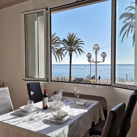 Fantastic View 2 Ch + 2 Sdb, 86m², Sea Front * Nice